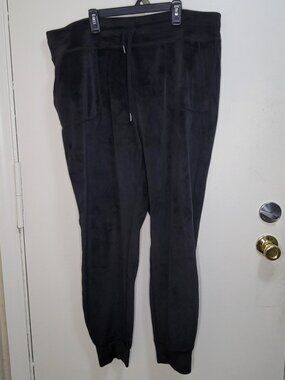 Women's 32 Degrees velour joggers